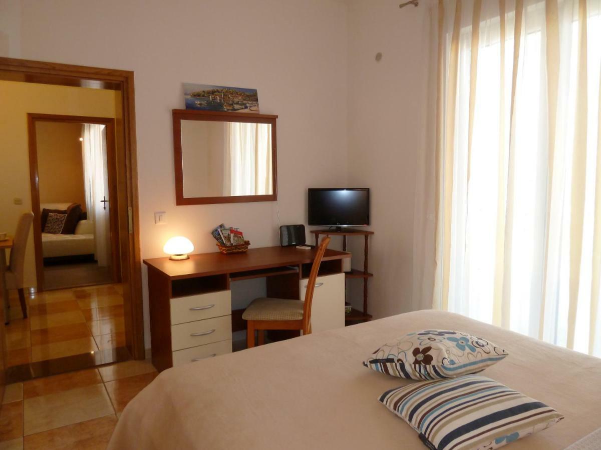 Nice Apartment & Room In Cavtat Exterior foto